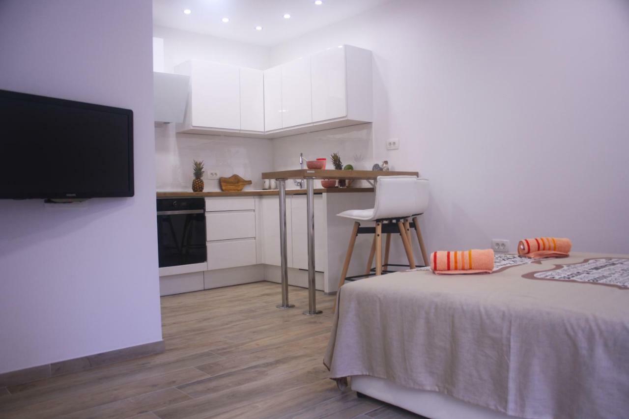 M-Dream, In Heart Of Split Apartment Bagian luar foto