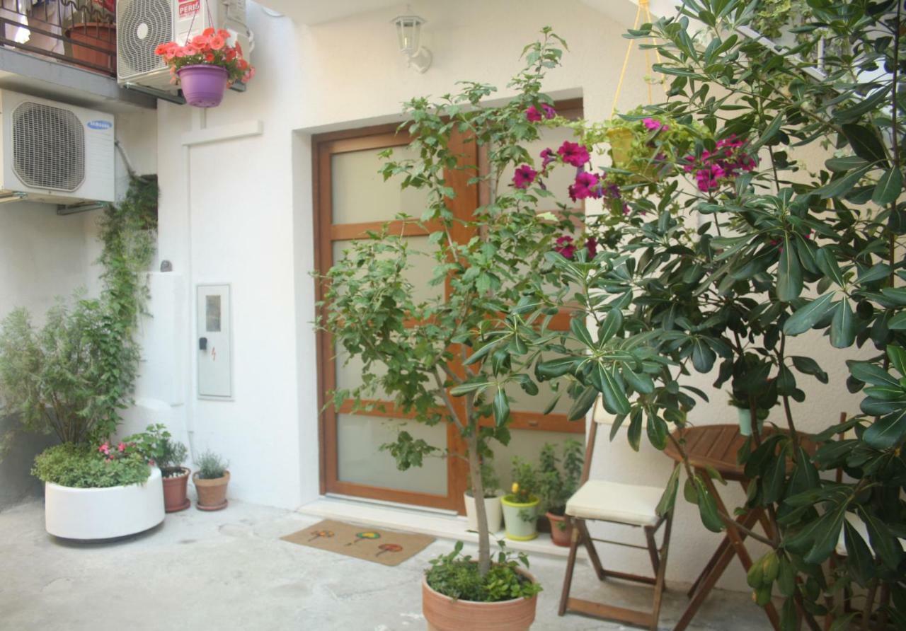 M-Dream, In Heart Of Split Apartment Bagian luar foto