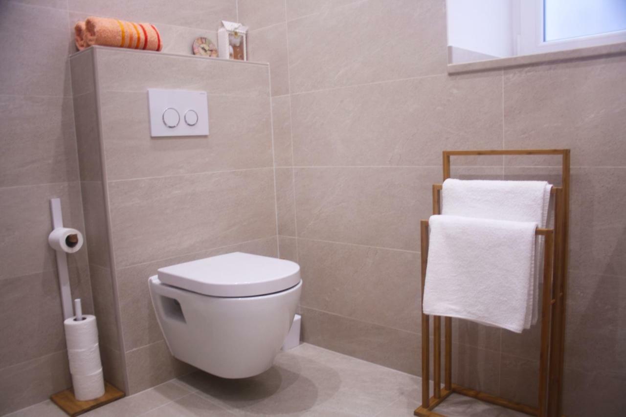 M-Dream, In Heart Of Split Apartment Bagian luar foto